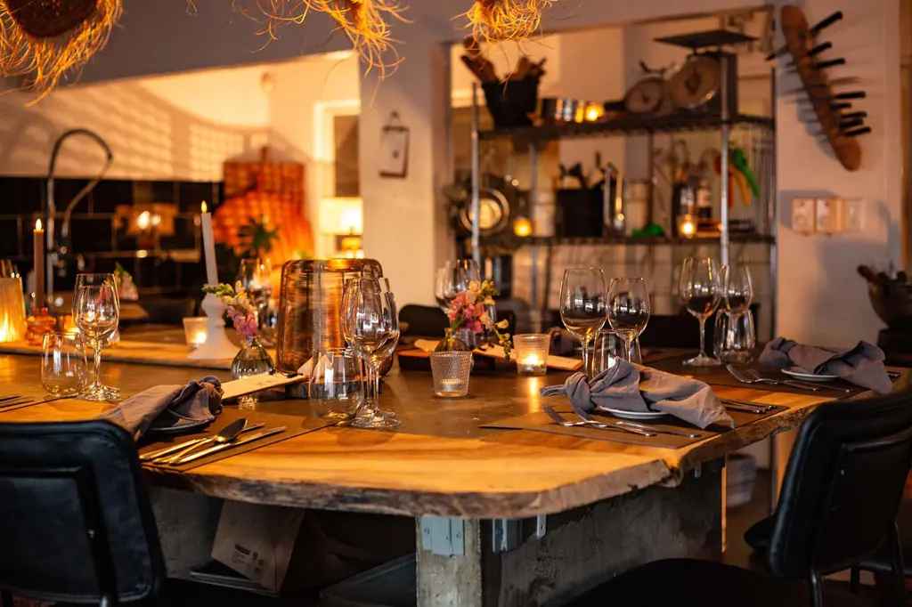 Helmi_chefs_table_3
